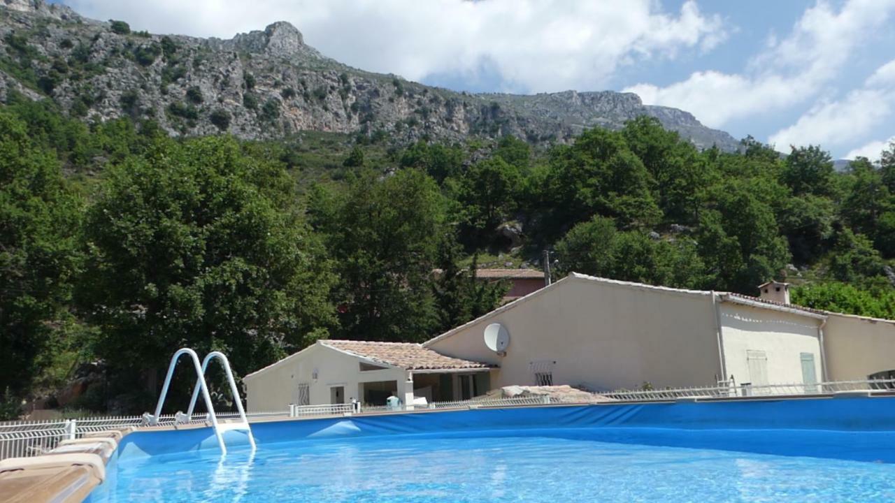 Villa Regain Chambres Et Table D'Hotes Greolieres Exterior foto